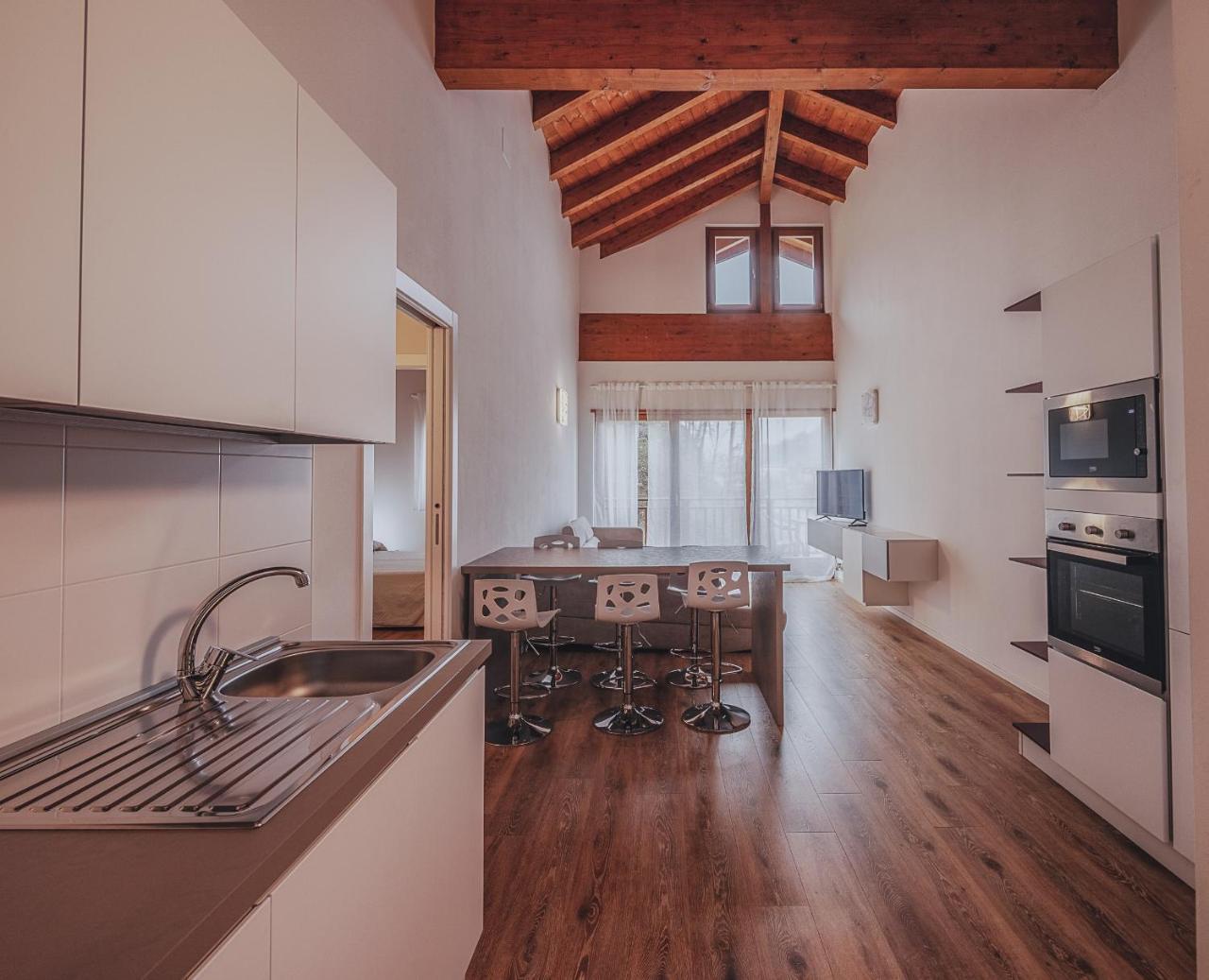 Apartamento Residenza Finestra sul Parco Comano Terme Exterior foto